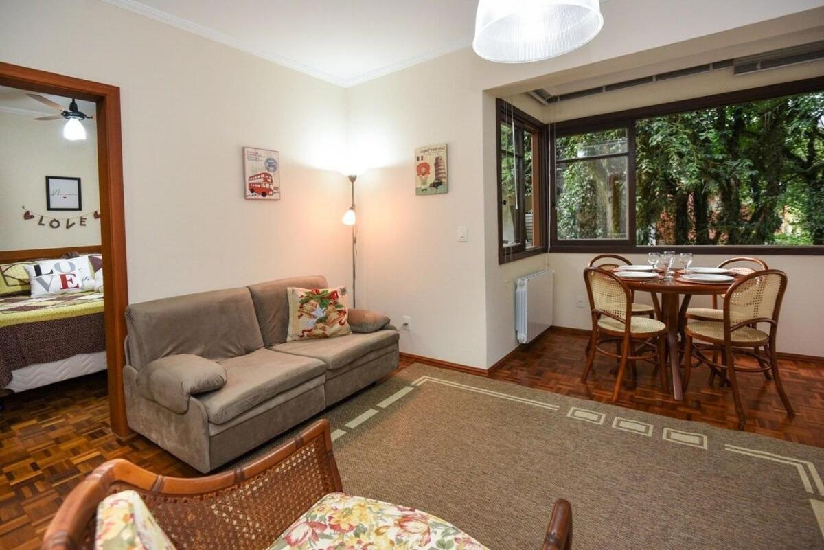 Rosa Edificio Bavaria Apartment Gramado Bagian luar foto